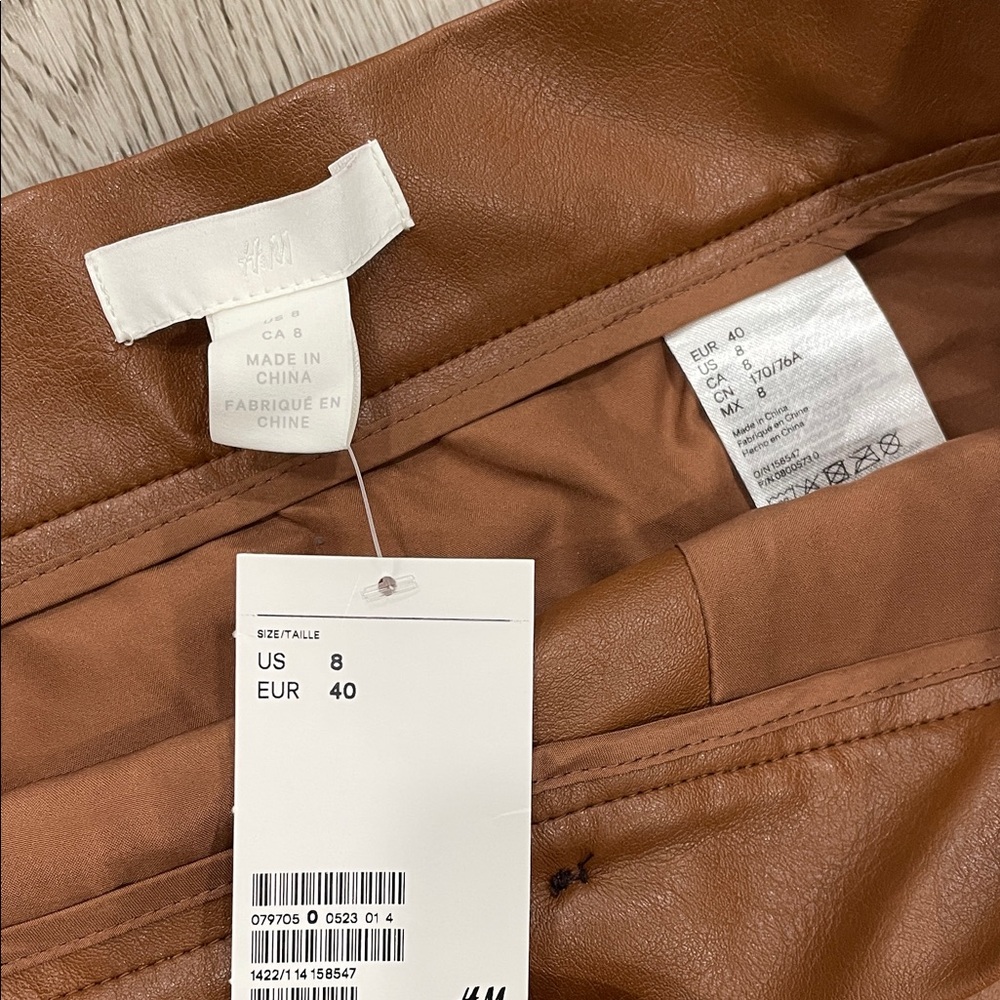 H&M Brown Button-Down Midi Skirt - Picture 2 of 3